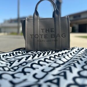Small Marc Jacobs Gray Tote Bag